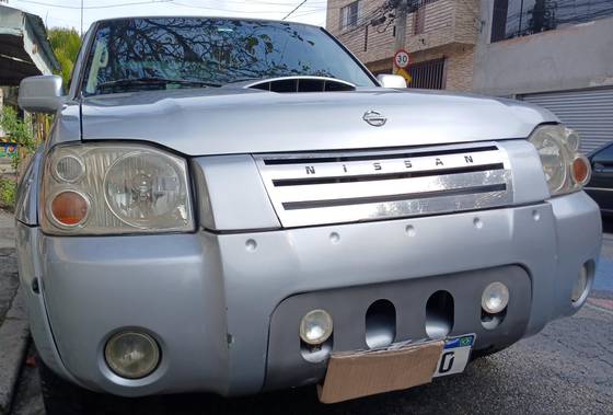 NISSAN FRONTIER 2.8 SE 4X2 CD TURBO ELETRONIC DIESEL 4P MANUAL